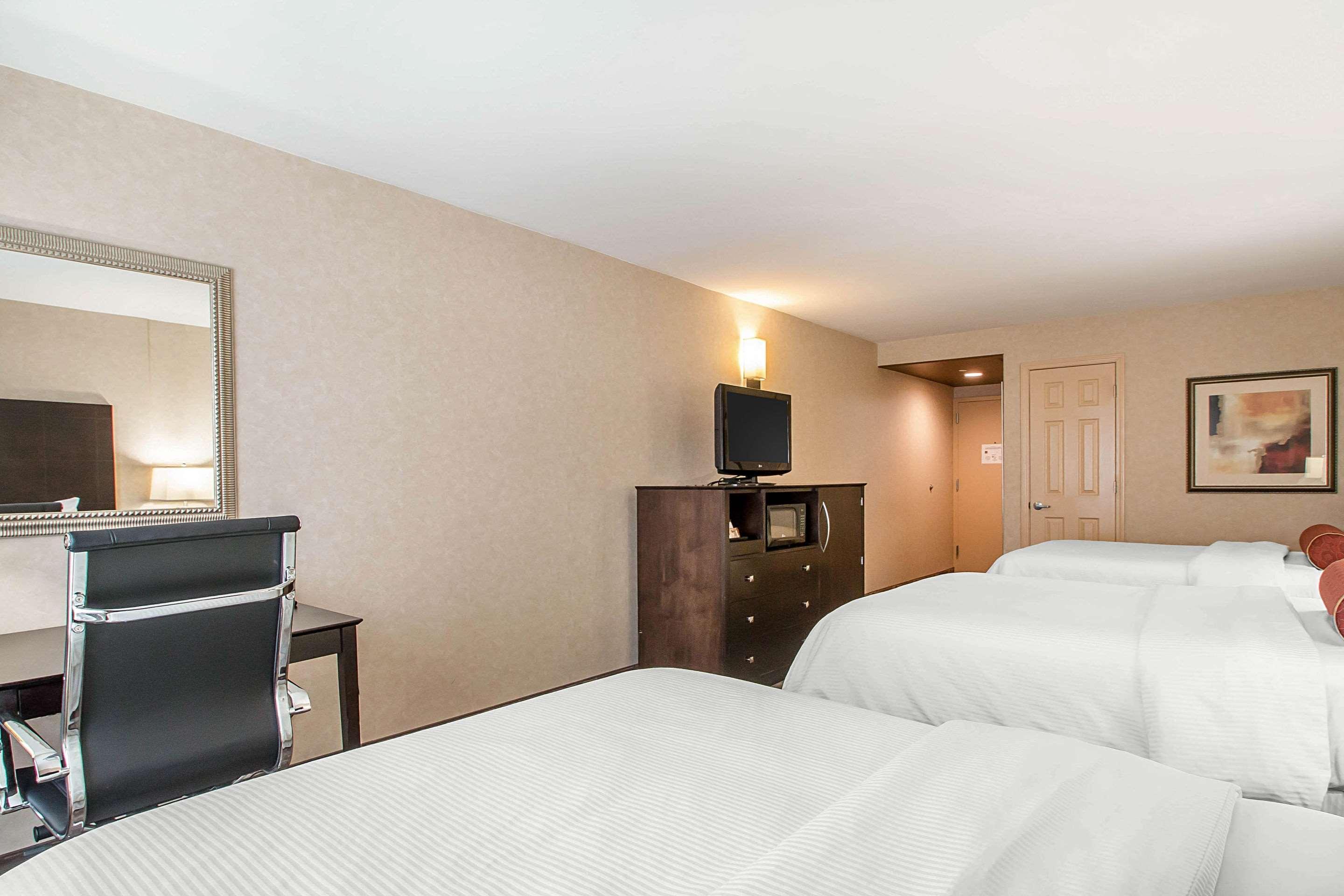 Clarion Inn Elmhurst - Oak Brook Near I-88, I-290, I-294 Exterior foto
